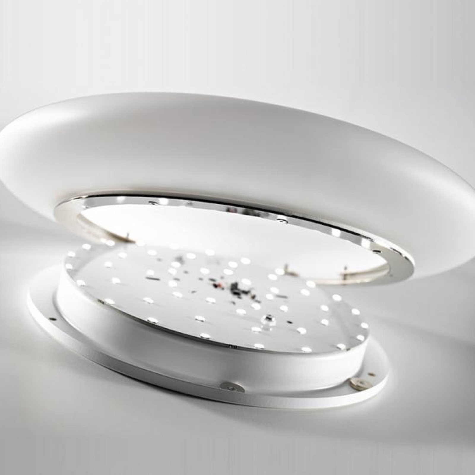 Lampada plafoniera led a soffitto parete 24w resa 216w luce bagno stanza casa Lampada plafoniera led a soffitto parete 24w resa 216w luce bagno stanza casa